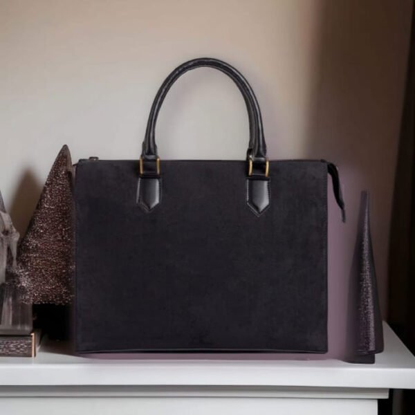Royal Collection Handbags | Trendy Handbags for females - Image 4